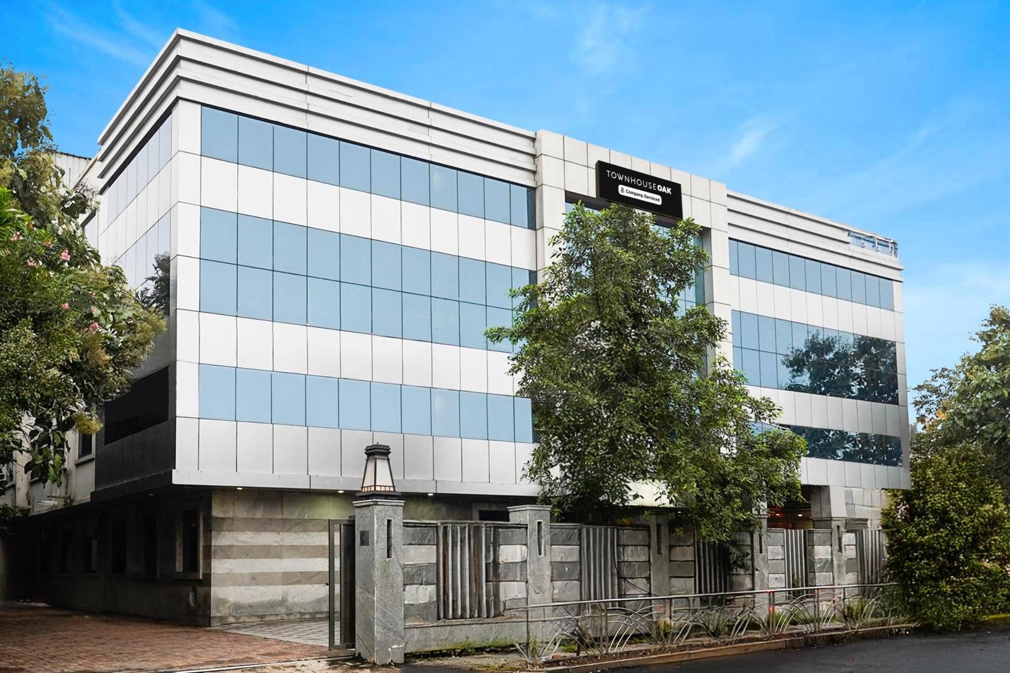 Super Townhouse Oak Alandur Near Chennai Airport Formerly Vijay Park المظهر الخارجي الصورة